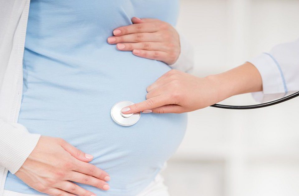 تأخر الولادة