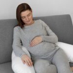 جفاف الفم أثناء الحمل| علامة تحذيرية أم عرض بسيط؟