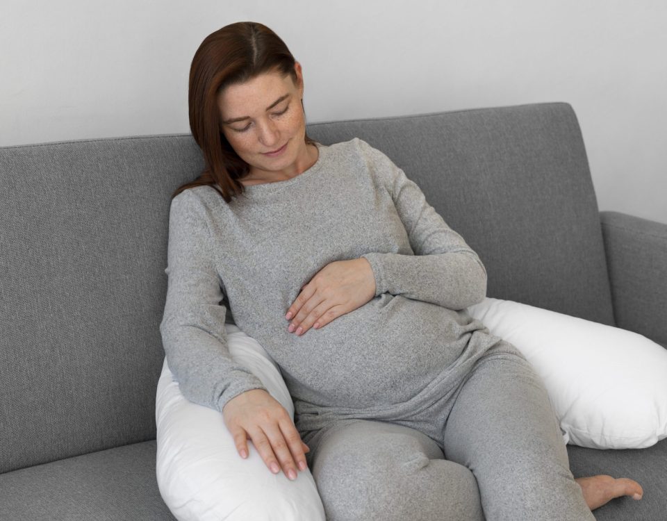 جفاف الفم أثناء الحمل| علامة تحذيرية أم عرض بسيط؟